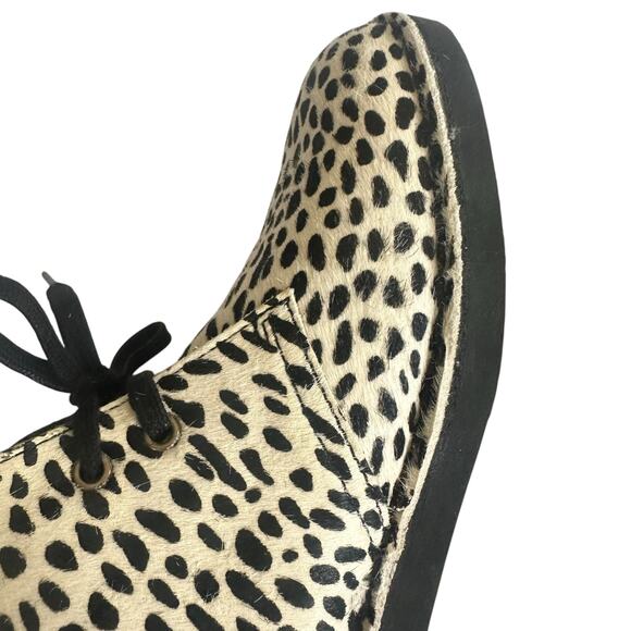 Clarks Women's Desert Boots Chukka Faux Animal Print White Black Fur Rare 9.5 M - Picture 7 of 11